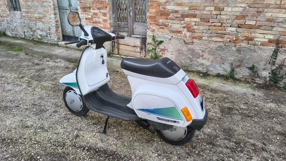 Piaggio Vespa 50 PK  (3)