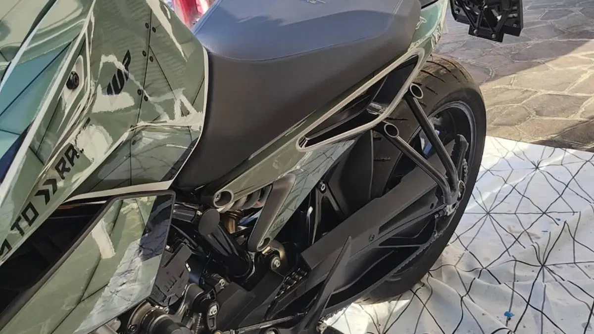 KTM 790 Duke L (2023 - 24)  (11)