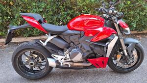 Ducati Streetfighter V2 (2022 - 24) 