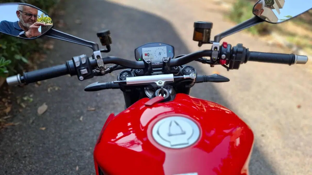Ducati Streetfighter V2 (2022 - 24)  (6)