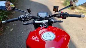 Ducati Streetfighter V2 (2022 - 24)  (6)