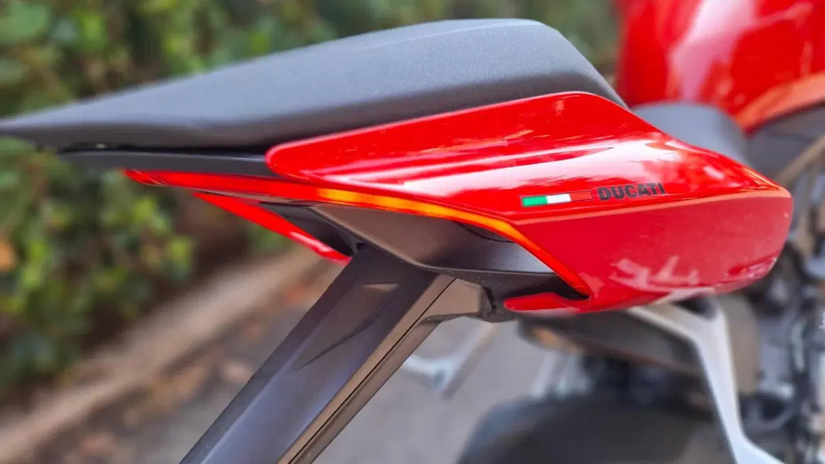 Ducati Streetfighter V2 (2022 - 24)  (8)