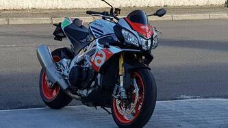 Aprilia Tuono V4 Factory (2017 - 18) usata