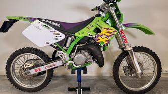 Kawasaki KX 125 (1999 - 01) usata