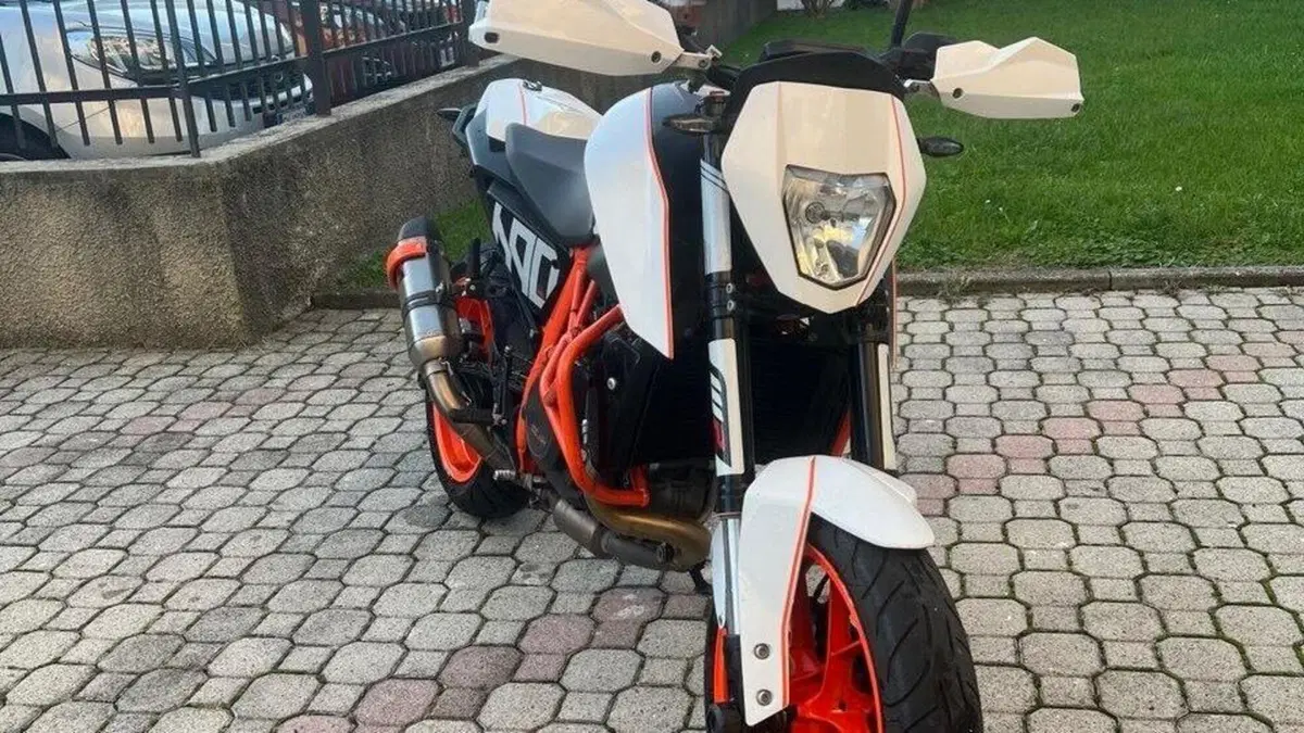 KTM 690 Duke R (2016 -17) 