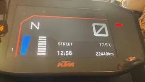 KTM 690 Duke R (2016 -17)  (11)