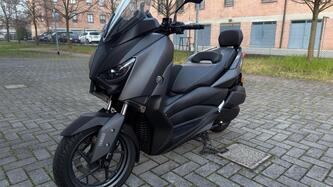 Yamaha X-Max 300 (2021 - 24) usata