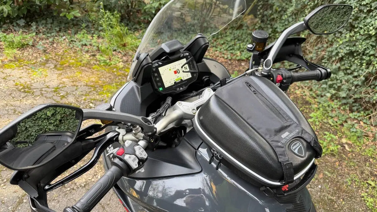 Ducati Multistrada V2 S (2022 - 24)  (8)