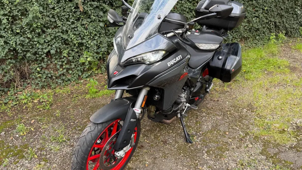 Ducati Multistrada V2 S (2022 - 24)  (2)