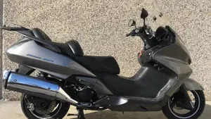 Honda Silver Wing 400 (2006 - 09)  (3)
