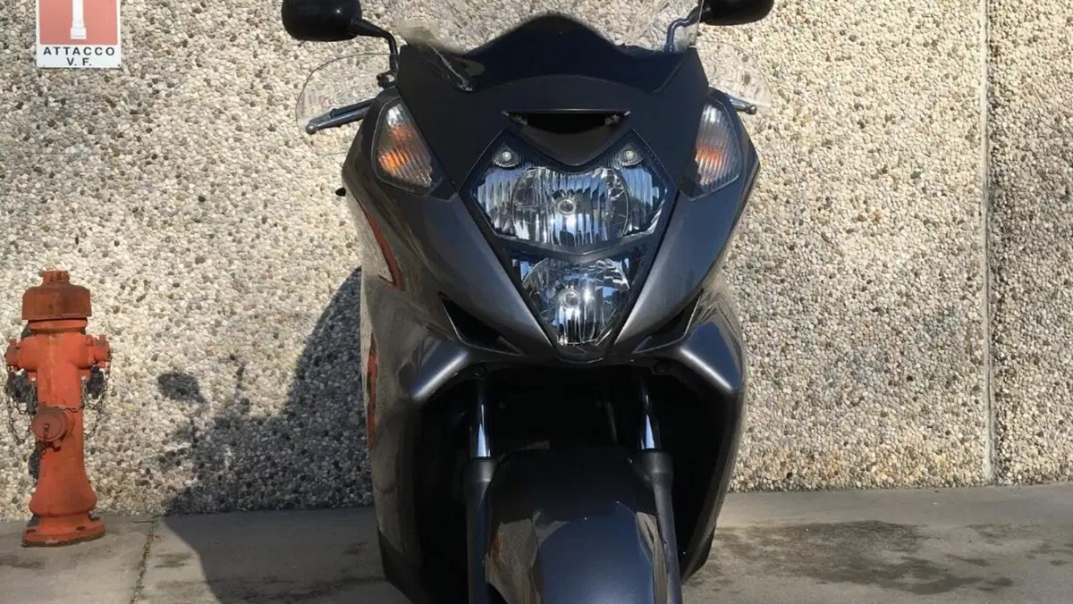 Honda Silver Wing 400 (2006 - 09)  (6)