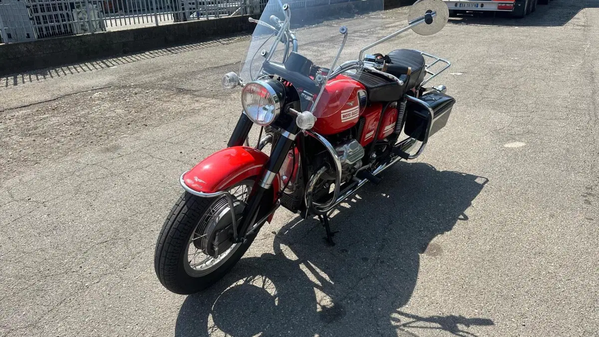 Moto Guzzi   (4)