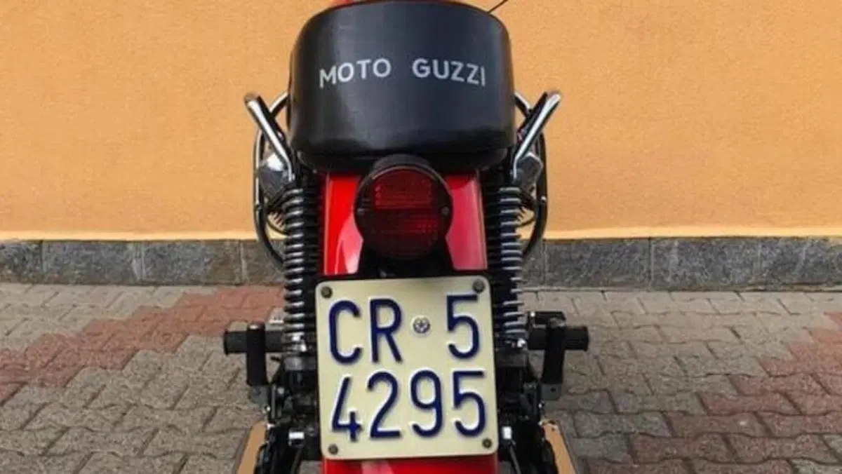 Moto Guzzi   (7)
