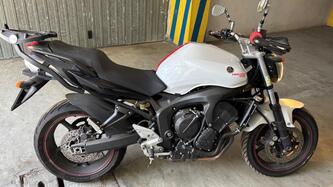 Yamaha FZ6 S2 (2007 - 11) usata