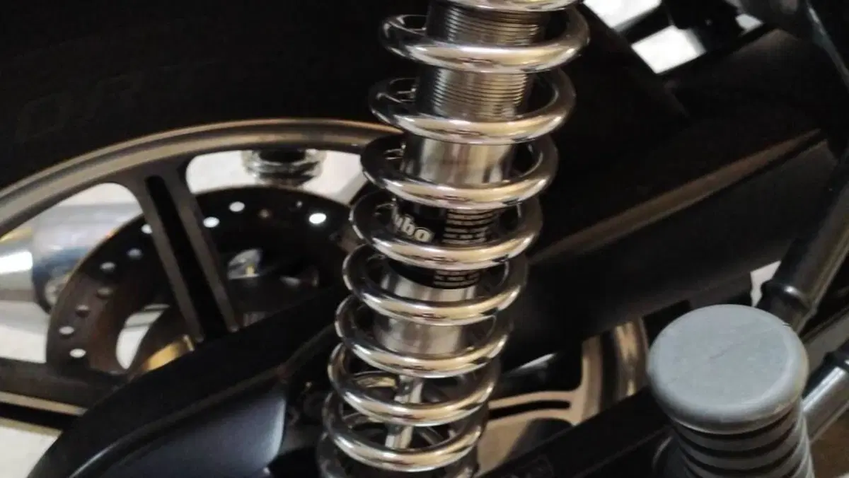 Triumph Bonneville SE (2009 - 13)  (10)