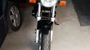 Suzuki   (4)