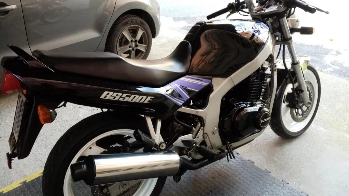Suzuki   (5)