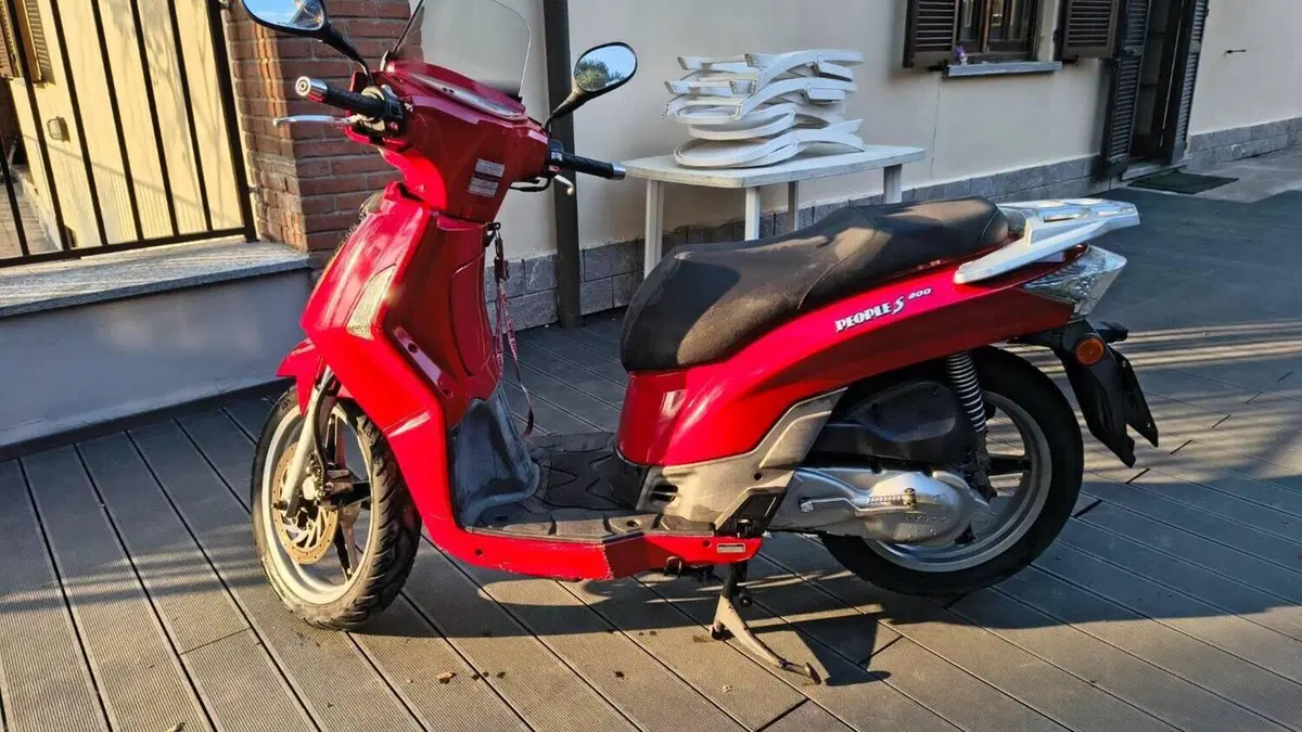 Kymco People 200 S (2005 - 06)  (3)