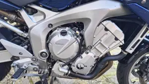Yamaha FZ6 Fazer (2004 - 07)  (6)
