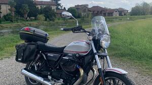 Moto Guzzi V9 Roamer (2016 - 18) 