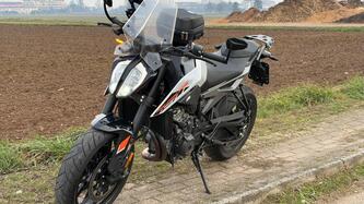 KTM 790 Duke L (2023 - 24) usata