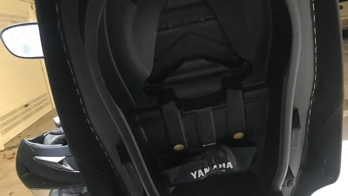 Yamaha X-Max 400 ABS (2017 - 20)  (4)