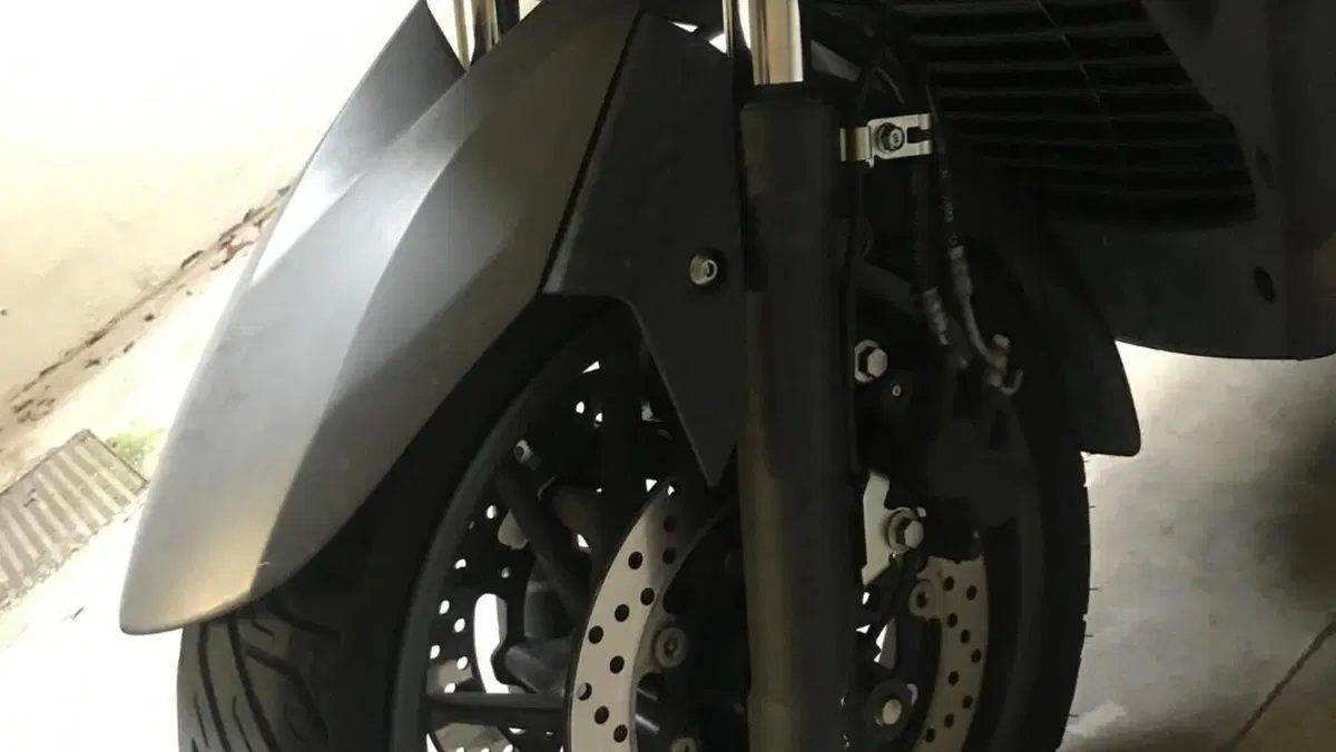 Yamaha X-Max 400 ABS (2017 - 20)  (7)