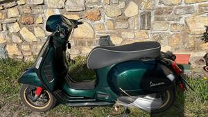 Vespa GTS 300 Super Racing Sixties Hpe (2021 - 22) 
