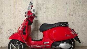 Vespa GTS 300 Super (2023 - 24) usata