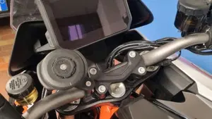 KTM 1290 Super Duke GT (2022 - 25)  (4)