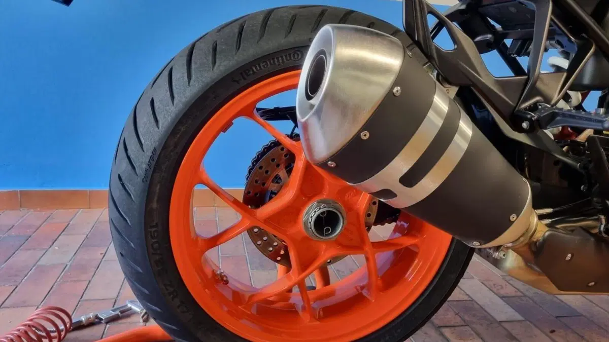 KTM 1290 Super Duke GT (2022 - 25)  (5)