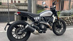 Ducati Scrambler 800 Icon (2023 - 24) 