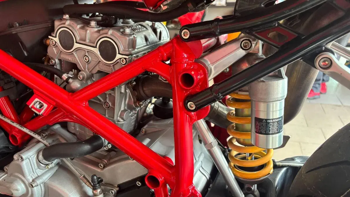 Ducati 999 (2005 - 06)  (10)