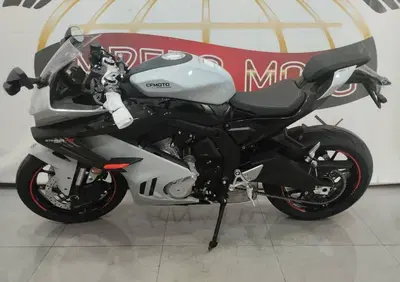 CFMOTO 675SR-R (2025 - 26) - Annuncio 9957771