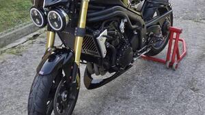 Triumph Speed Triple 1050 (2005 - 11) 