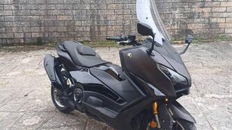 Yamaha T-Max 560 Tech Max (2025 - 26) usata