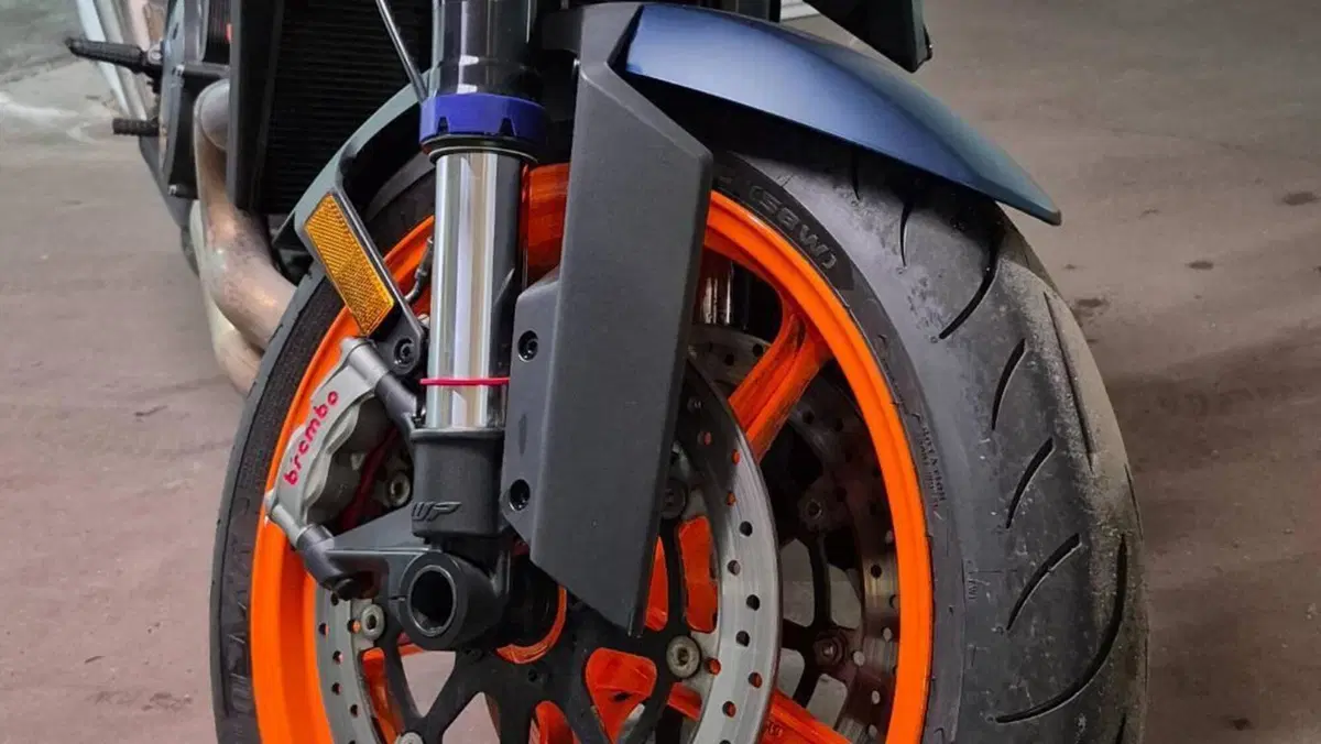 KTM 1290 Super Duke R EVO (2022 - 23)  (6)