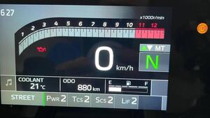 Yamaha MT-09 Y-AMT (2024 - 26) 