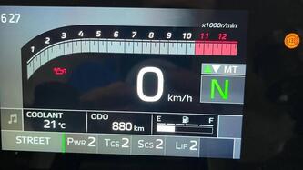 Yamaha MT-09 Y-AMT (2024 - 26) usata