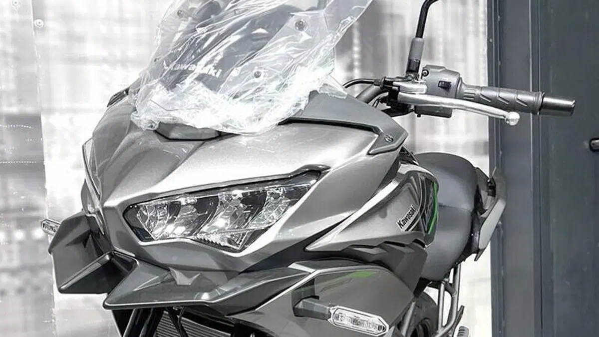 Kawasaki Versys 650 (2025 - 26)  (5)