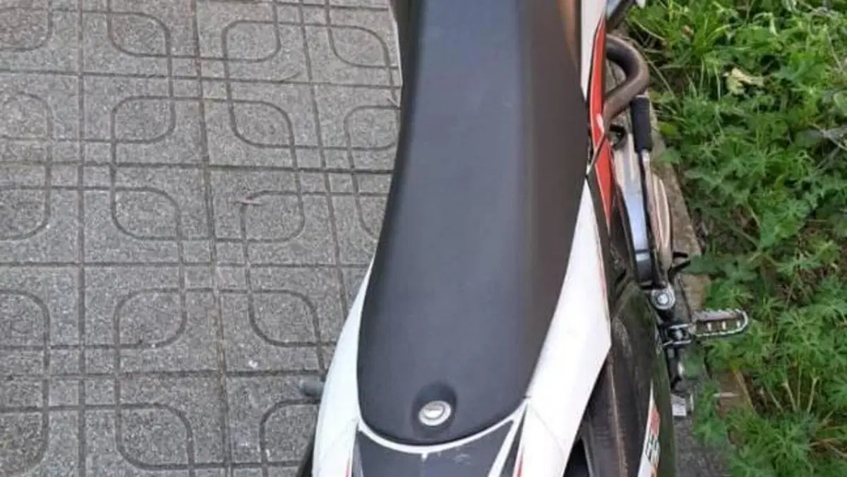 Betamotor RE 125 4T (2012 - 17)  (4)