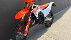 KTM 125 SX (2023) 