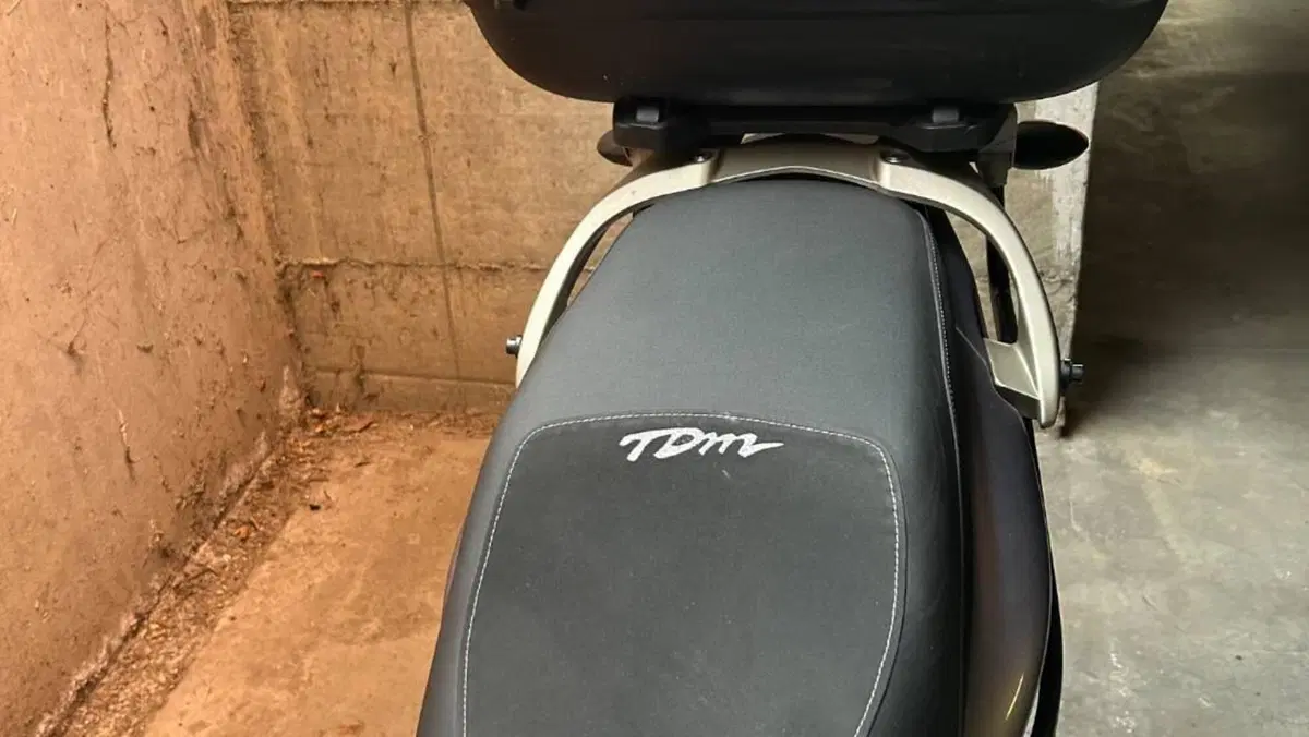 Yamaha TDM 900 (2002 - 14)  (2)
