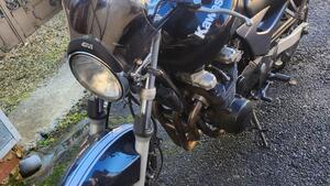 Kawasaki ZR-7 (1999 - 00) 