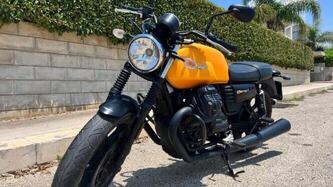 Moto Guzzi V7 III Racer (2017 - 20) usata