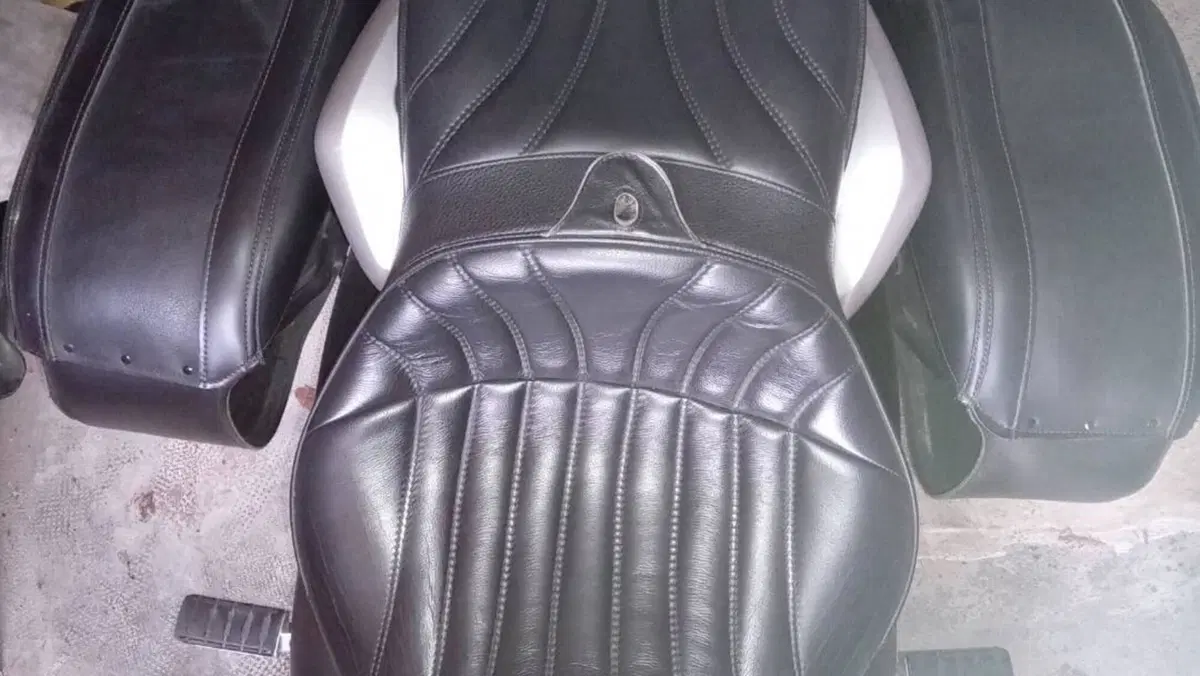 Honda GL 1800 F6C ABS (2014 - 16)  (11)
