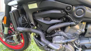 Ducati Monster 937 (2021 - 25)  (8)