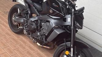 Yamaha MT-09 Y-AMT (2024 - 26) usata