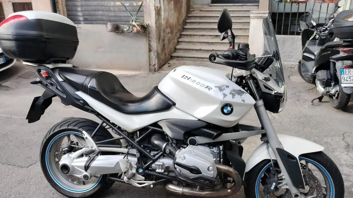 Bmw R 1200 R (2011 - 14)  (3)