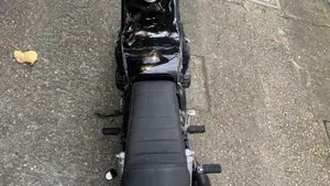 Yamaha XJ 750  (5)